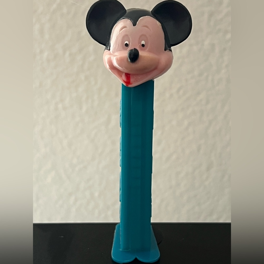 RARE Mickey Mouse Vintage Pez Dispenser - Picture 9 of 10
